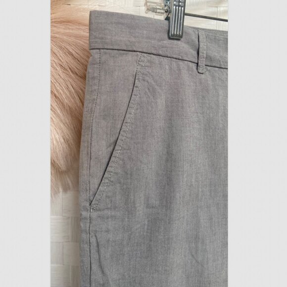 GAP Broken In Straight Gray Cotton Khakis Pants Size 14 - Picture 3 of 7